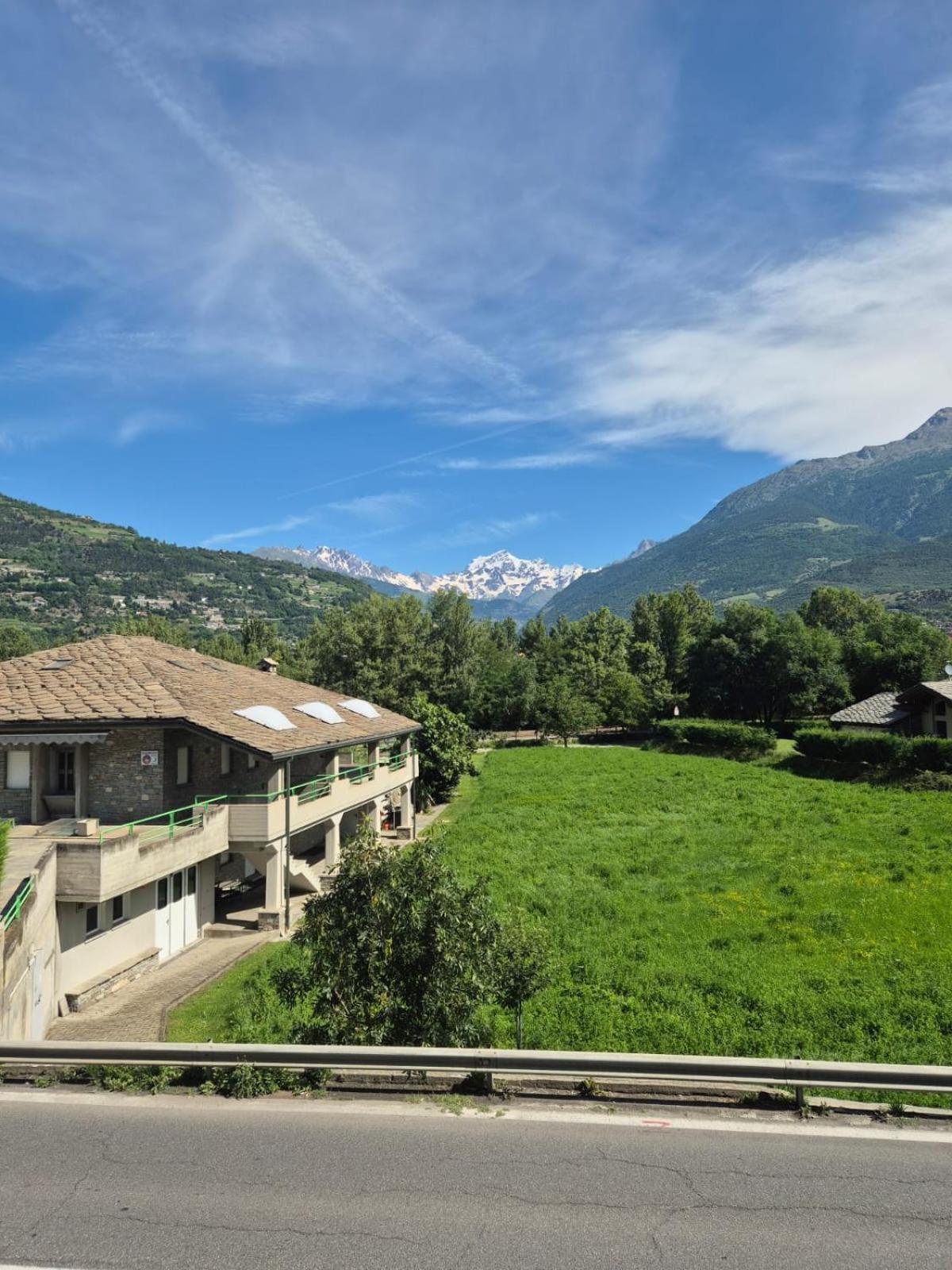 Ospitalita, Natura, Sport A Due Passi Da Aosta Exterior foto